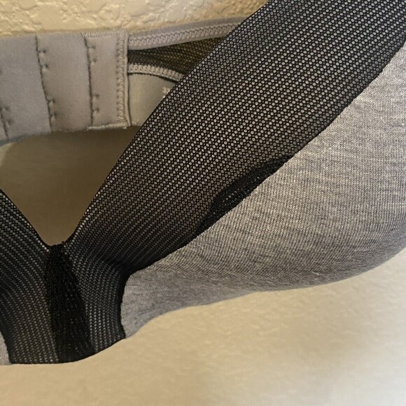 32DD Lively The All-Day Deep V Wireless Bra Mesh Plunge Grey Black - Picture 2 of 4